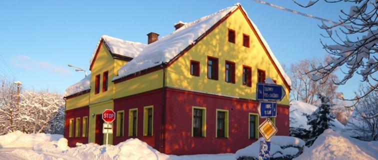Apartmany Liska Mladé Buky Buitenkant foto