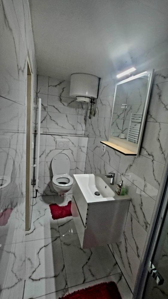 Apartmany Liska Mladé Buky Buitenkant foto