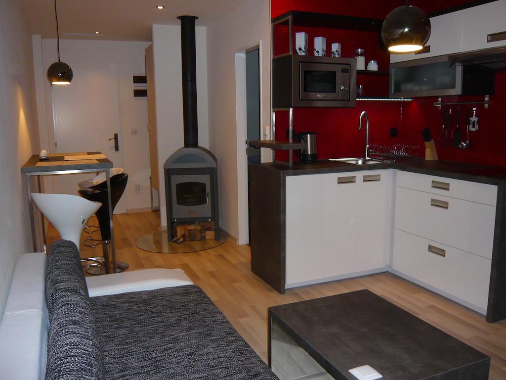 Apartmany Liska Mladé Buky Kamer foto